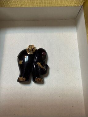 VTG 14k Yellow Gold Accent Black Onyx Stone Elephant 1" Pendant W Ruby Eye